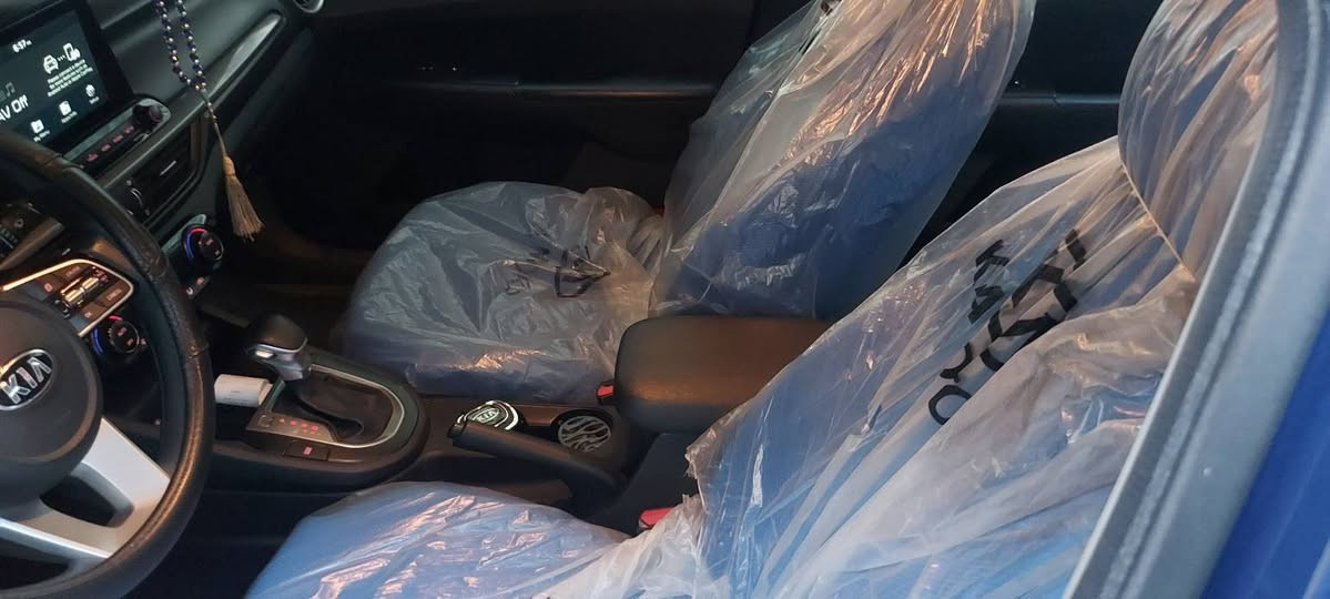 السلام عليكم كيا فورتي 2019 حادثه جاملغ خلفي من صفحة قبغ البانزين اوبيه شخوط قليله ماشيه 58ميل سياره خير من الله مابدل بيه بس راجز للأمانه.نص فول رادار سرعه تحكم استيرن تبريد خير من الله بالشوف تحكم عليه الحجي وحد والشوف وحد.السعر 135بيه مجال بسيط الاتصال على الرقم***********
