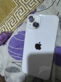 13 عادي ذاكره 128 بطاريه 88 تليفون مبدل شاشه اصلي يعني تفصيخ مايطلع عن...