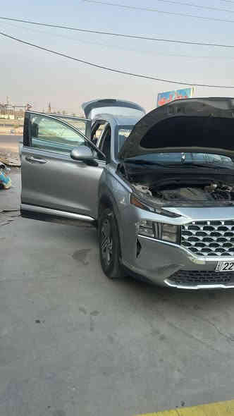 سنتافي موديل ٢٠٢٢ وارد امريكي لون سلفر
حادثها جاملق ودعاميه وبنيد مبدل كله جديد 
صبغ 3قطع 
تبريد وتدفئه 
شفتات بل ستيرن 
رادار شغال
تثبيت سرعه  تثبيت مسار
كشن السايق كهرباء
كشنات مخمل مغلفه جلد
شاحن لاسلكي 
شاشه كاربلي 
بصمه + شتغيل عن بعد 
بجم فول نيكل 
لايتات زينون 
لد زينون
هاد بريك كهرباء
وباقي الموصفات معروفها 
السياره كامله مابيها اي نقص اترياك وين ما تريد 
للستفسار *********** واذا ما عندك رصيد رمش وانا اتصل عليك
السعر ١٩٥ ورقه ىبيها مجال قليل مستعجل على البيع
