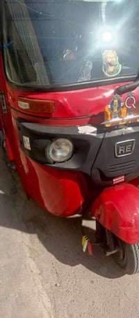 ١٨ شهر ١٢رقم مصبوغه الدوس بس  مكينه مال ٢٠ 07779492805