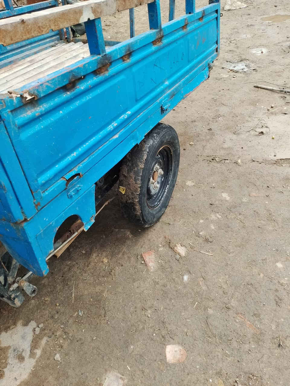 سلام عليكم شباب ستوته أم تي ار كلك مكفوله مكينه بيها  ٢٥ ما بدل بيها برغي بس كلجات اكسل بيها جديد مال جمره ستوته مال شغل شغل وروح ب ٤٥٠ بيها مجال بصيط الشراري ***********
