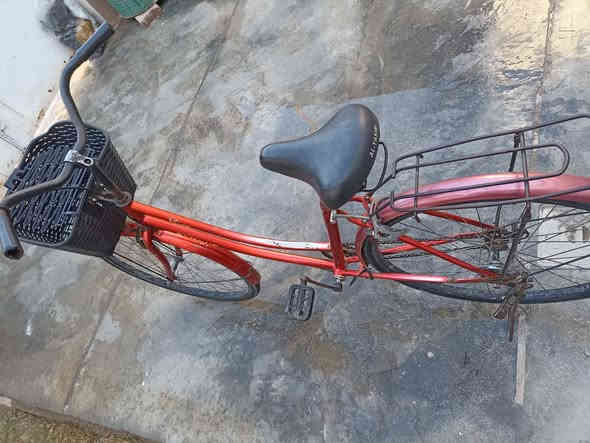 باسكل للبيع حجم 26
باسكل نضيف 
بي قفل 
تايرات وجوب جدد
مكاني الرمادي حي البكر 
السعر (40)
للاستفسار ***********
