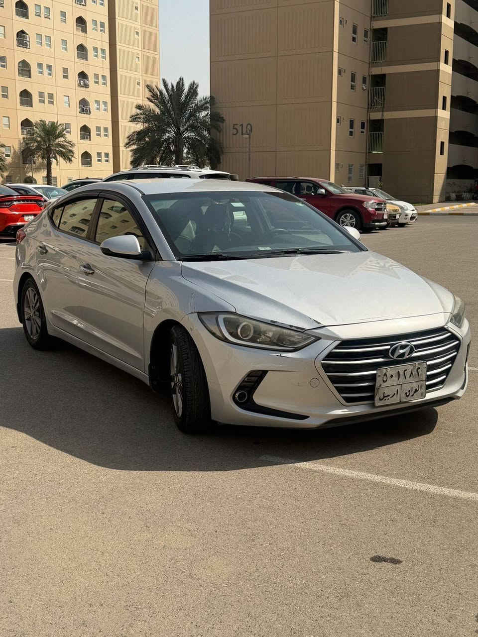 السلام عليكم للبيع النترا موديل ٢٠١٨ رقم اربيل باسمي وارد امريكي ماشيه ١٥٢الف ميل حادث راس بنيد وبالجنطه بارد كما موضح بالصور موصفات امريكي رادار مثبت سرعه مانع انزلاق شاشه جبيره تبريد ثلج محرك وكير مكفولات شرط بنزين بس محسن ودهن من علي السوداني امانة الله رقم تلفون ***********2
السعر ١٢٠ وبيها مجال
