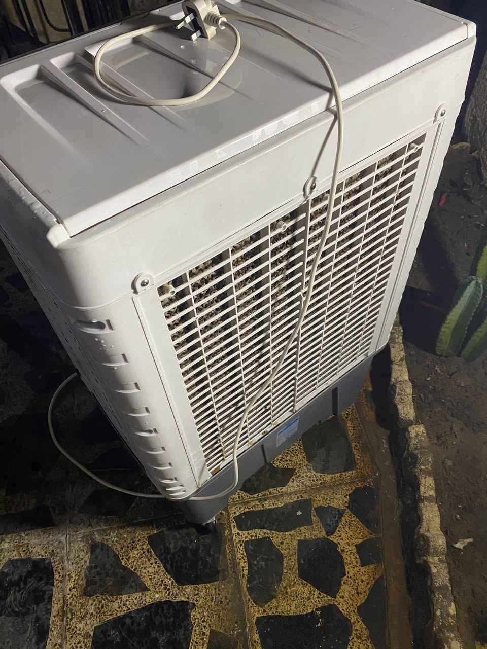 السلام عليكم 
كونفيره ١٠٠ الف / طبلات ٢٥ / ميز كروم ٦٠/ الميز الاسود ١٥٠ / الاسعار قفل الي عنده استفسار يراسلني خاص 
عنواني بغداد


**إذا كنت صاحب هذا الإعلان وتريد حذفه لأي سبب، رجاءا أرسل رسالة إلى الدعم الفني**