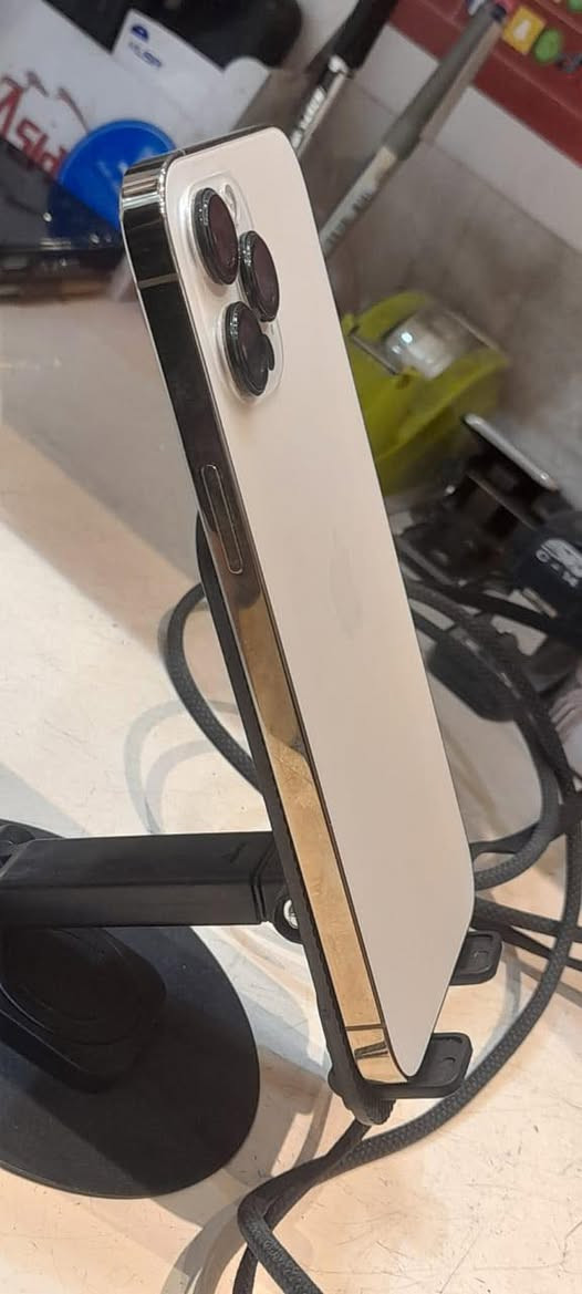 السلام عليكم .
آيفون 12برو ماكس جهاز استخدام عل أيدي اول منزل فتح ممفتوح بطاريتة 77 و كامرتة البورترية بيهة رجفة خفيفة رايدة 450الف قفل


**إذا كنت صاحب هذا الإعلان وتريد حذفه لأي سبب، رجاءا أرسل رسالة إلى الدعم الفني**