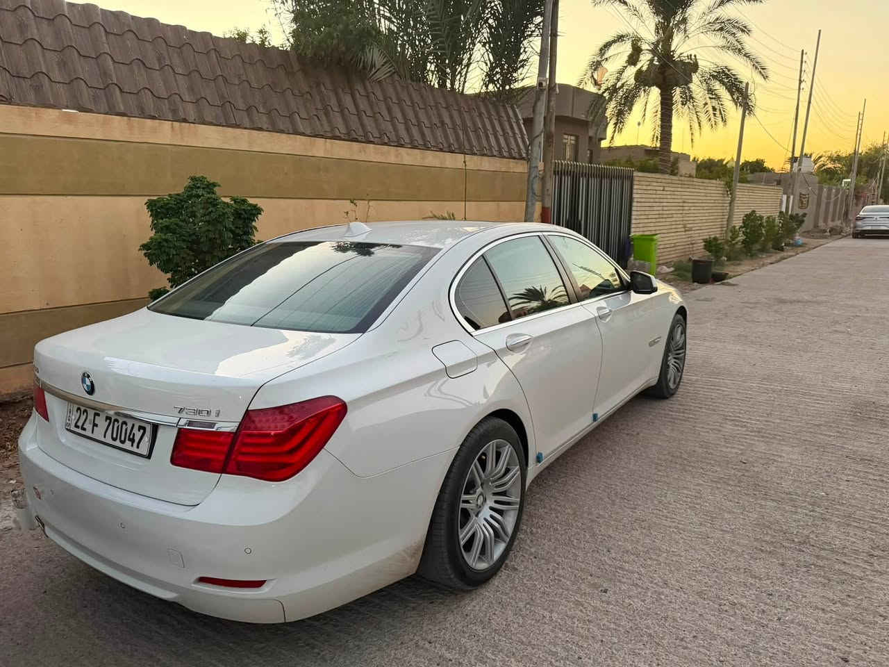 BMW-F01-2012-730
-------------------------------------

#السعر :$185 وبيه مجال 

‏

#رقم الهاتف :*********** 

#رقم السيارة : أربيل 

#مكان السيارة : واسط/الصويرة 

-------------------------------------

للبيع فقط 
موديل 2012 حجم 730  6سلندر السيارة صاروخ 🚀🚀 رقم   اربيل  جديد سنوية ساقطة قبل سنه  سيارة داخل + خارج نضيف جداً بيه صبغ جامله امامي ونصف من بنيد اثر شخوط بدون اي حادث شواصي لغود كفاله ماشيا 190 حقيقي 

تفاصيل سيارة 👇🏼👇🏼

1_ بصمة 🗝

2_محرك 6 سلندر⁦⁩+كير مكفولات ⁦⚔️

3_تبريد مركزي ❄️

4_كروز سرعة 🔒

6_مراية داخلية+جانبة عاكسة 🪞

7_تحكم ستيرن ⚔️

8_ كشنات كهرباء⚡️

9-شاشة اعطال🖥

10-داخل اسود  

11-لايت زنون LED 🔦

12_داخل جلد قرمندي 

13_سلايت 

14-ويل 19 M تو سايز⚔️

15-بك لايت LED اشارة حمرة 💡

16-صدر امامي خلفي جديد ⁦⚔️

17-داخل جلد وقماش 

19-حساسات امامية خلفية ⚔️

20-انارة ترحيب💡

21-دمامات بلادية 

22_منفذ AUX

23_ماوس تحكم 

24_شاشة 

25_ منظومة زنون 

26_شاشة جبيرة 

27_بردات 5 خلفية كهرباء
