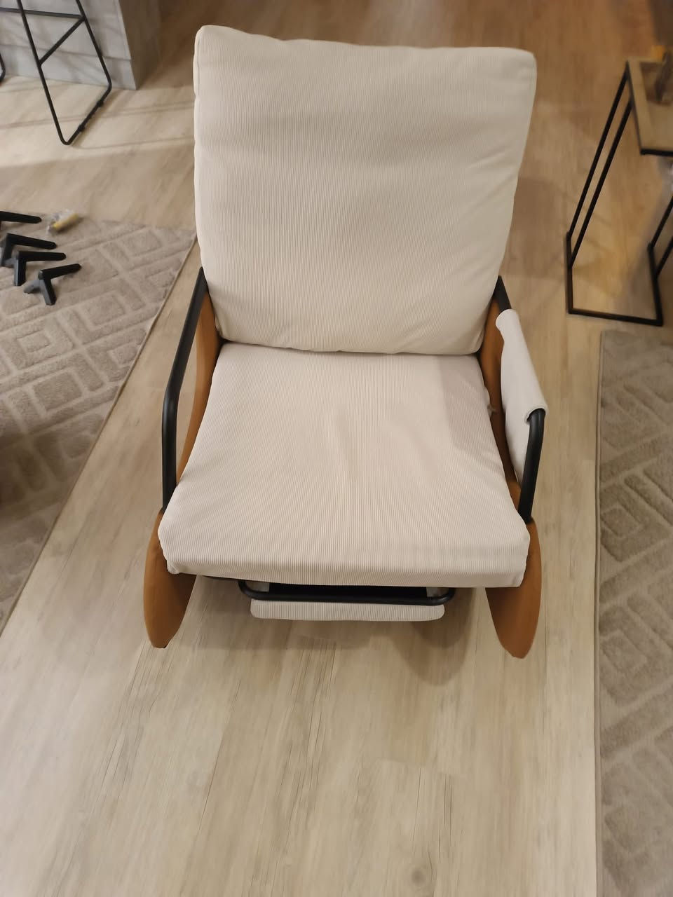 كرسي هزاز اوربي 
الي مهتم بهيج قطعه يراسلني خاص 
يحمل وزن حته 250 ك 
روعه طبي 100‎%‎


**إذا كنت صاحب هذا الإعلان وتريد حذفه لأي سبب، رجاءا أرسل رسالة إلى الدعم الفني**