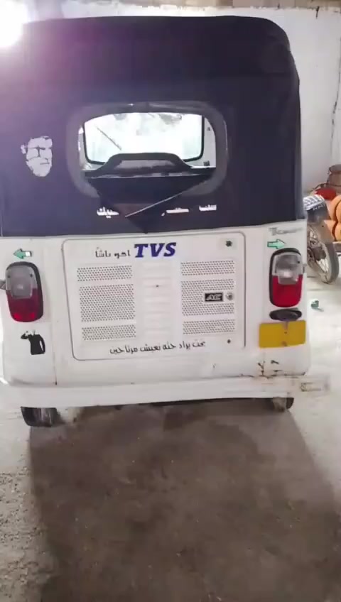 السلام عليكم تكتك تيفي اس موديل 2021/شهر/11/التكتك  مجفتى تجفيت شركه والبدي بي ضربه بل لغد مرجعه حار  رقم وسنويه بس الوحه مامستلمها السعر 5300وبيها مجال المكان المعقل سوق حطين /الرقم/***********
