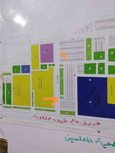 للبيع
بيت طابقين ملك صرف فول داخل وخارج
المساحه ٣٠٠ متر
الشارع ١٥ متر 
الموقع الصكلاويه الشهداء الثانيه  شارع جامع الكيلاني. 
السعر ١٧٠ مليون. بي مجال
***********
***********
