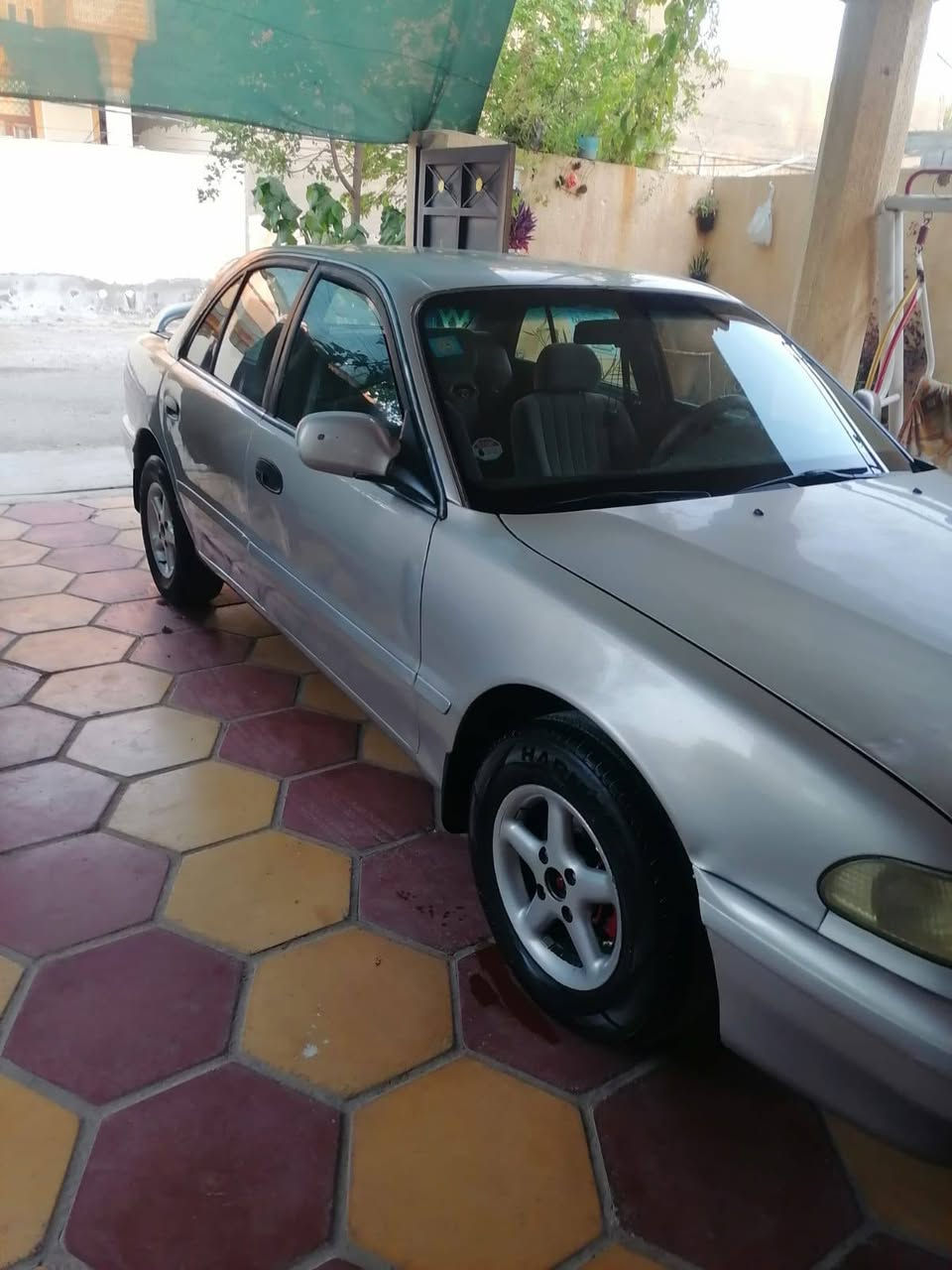 سوناتا ديالى دولي انكليزي سنويه ل30 موديل94 تخم تاير جديد صدر جديد تدفئه شغاله تبريد نقص كمبريسر سنتر لوك   أرضه جلد ويل كب رياضي السياره صبغته حلوه بدون اي خياس  محرك كير على الضمان السعر40 الاتصال على الرقم *********** او*********** العنوان ديالى سراجق
