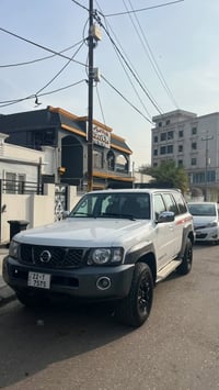 باترۆل ٢٠٠٥ كامل كرايته سوپر سفارى بستەك بوياغى هەيه سەنەوى نوێ هه موو...