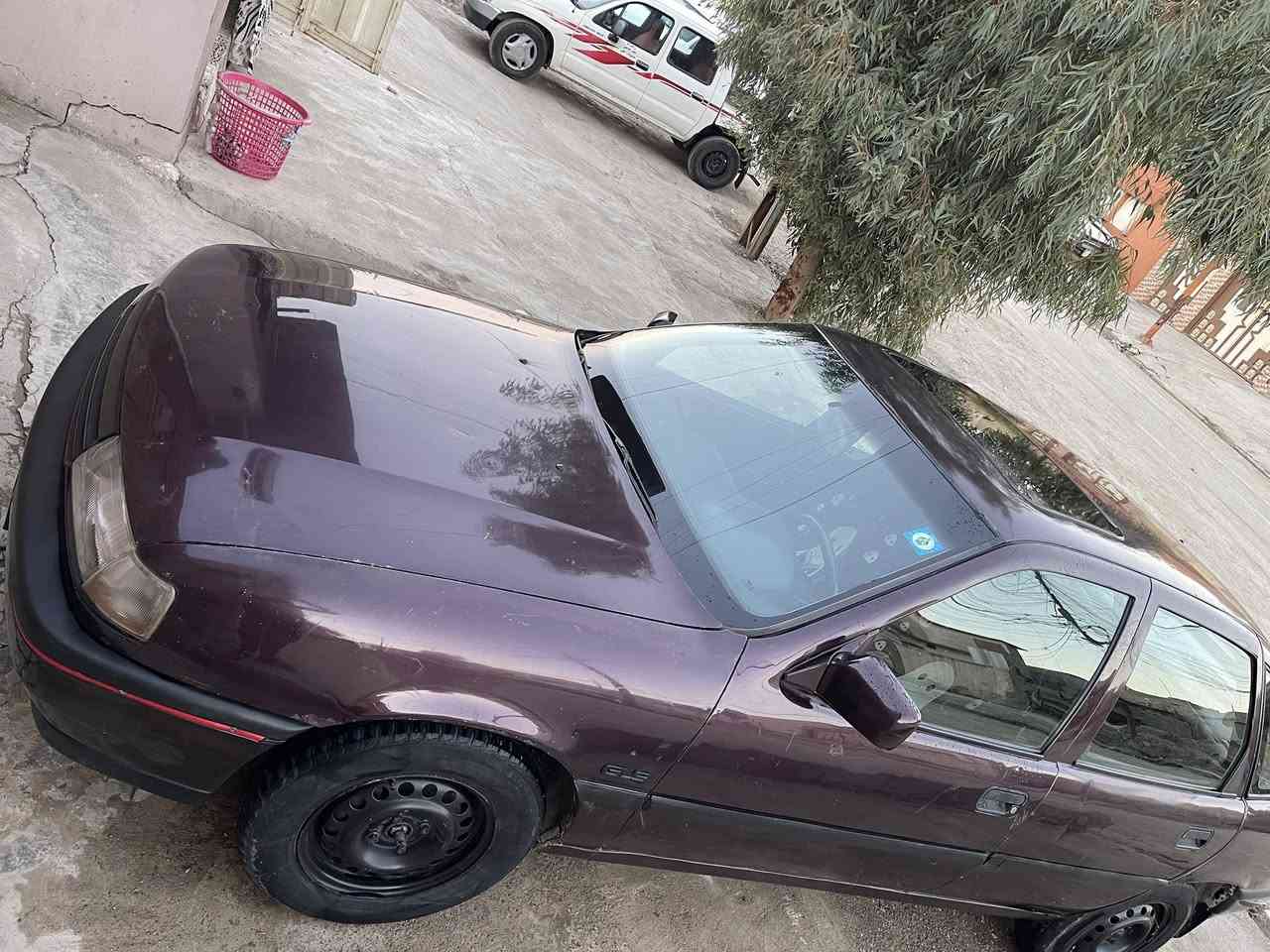 فكترا جنطة
حجم 20 

صبغ دوائر ودوسات 

سقف مطوز من تقحيل 

سلايت 

قفل مركزي 

جام كهرب 

كير عادي 

رقم نينوى شرط التحويل 

بطاقة وقودية موجود

شراي تعال  وتدلل

***********
