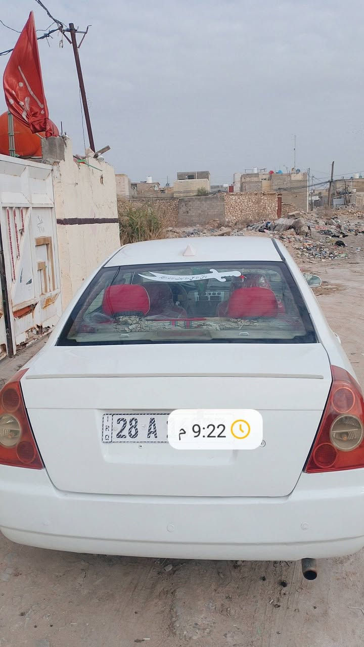 السلام عليكم شيري أي فايف محور 
كير ومكينه كرونه اوتوماتيك 1800
رقم انكليزي نجف مديل 2013
 الدجه طاكه تريد تبديل 
سيارة مصبوغة عام جمالية بس بدون بوليش 
تبريد تدفئة 
شاشة كامرة 
سيارة حلوة 
السعر 38 مكاني نجف شارع المطار 
***********
