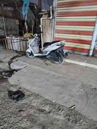 دراجة يابانية • بحالة الوكالة • ماشية 33الف