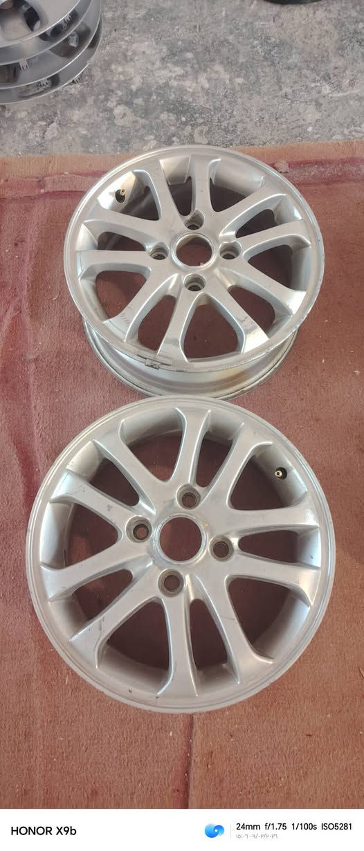 تخم ويل كب كيا سيراتو سبكترا نظيف سعره ١٣٠ للمعلومات الاتصال ***********
