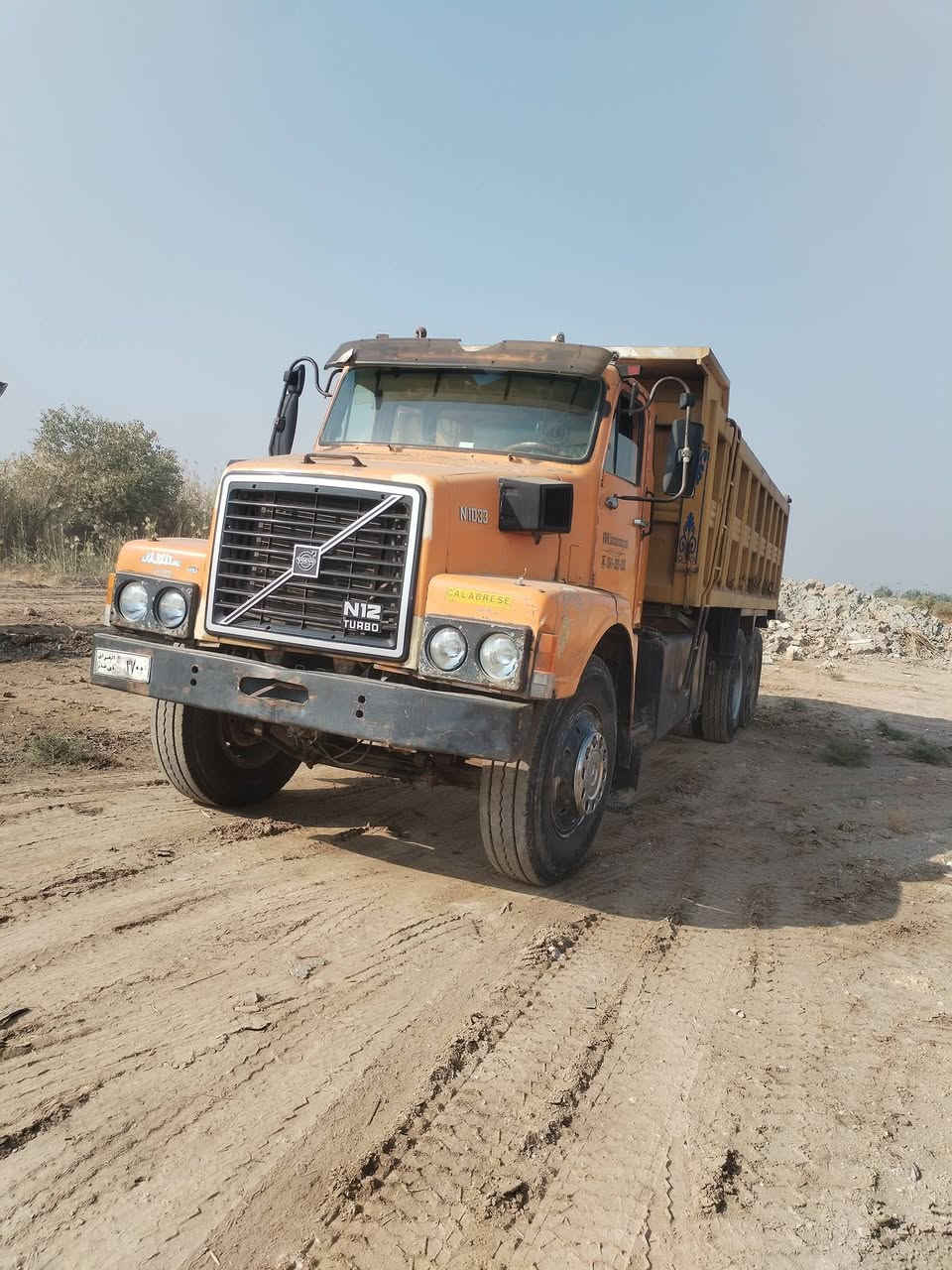 للبيع فالفو موديل 82 مكفوله من كلشي مكينه ان 10 لاصرف ولا بخار سياره جاهزه من كلشي مجموعه 14 جديده كهربيات كلهه شغاله سياره جاهزه للشغل رقم ذيقار بسمي سنويه الماني تحويل مباشر تستلم انكليزي كاردن محور مال كرواتي السعر 14 اتصال ع الرقم ***********
