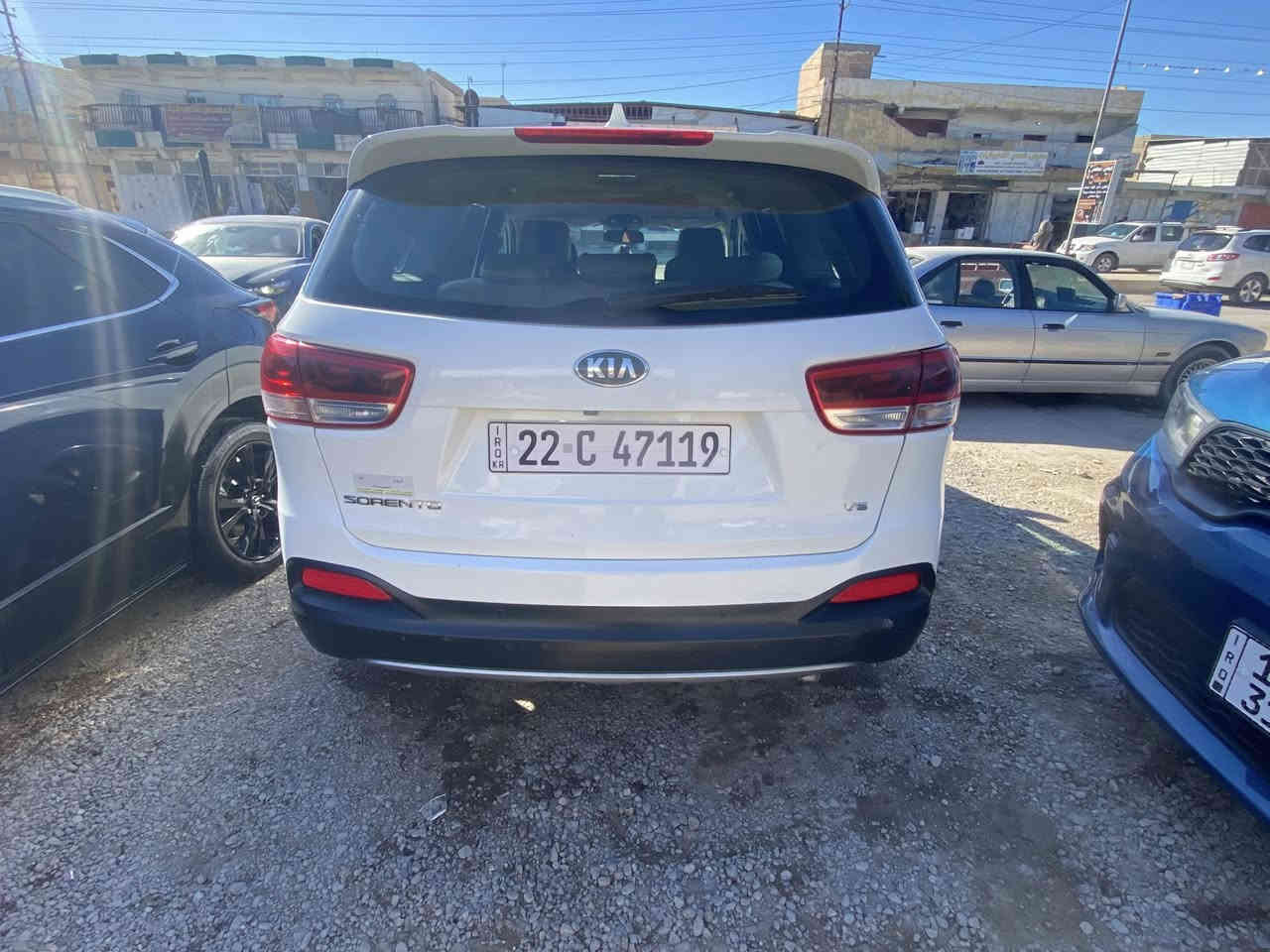 سلام عليكم.    كيا سورنتو خليجي
رقم اربيل انكليزي 

موديل 2018

سنويه بأسمي جديده 

مكفوله من لصبغ ولتبديل 

 فقط ربع الجاملغ الايمن بارد 

لون ابيض 

٦ سلندر

 ٧ راكب 

مواصفات 

بصمتين: تشغيل وتقفيل 

بردات خلفية اصلية 

كشنات السائق كهرباء

كامرة بلادية دواره

حساس امامي وخلفي 

مري شفط 

تحكم استيرن فول 

حاكية : ابلوتوث: اوكس

تبريد ابيانو 

تبريد ٣ قطع 

اضواء ترحيب 

اشاير بلمري 

يدات نيكل اصلي 

لد خلفي

لد امامي  

دوشمه السياره بل كامل 

ويل اكروم ١٩ خمسه ويل كب

ماشية 125 الف حقيقي

كير ومكينة وصدر  وتبريد خير من اللة 

سيارة جديدة معنى الكلام مال بيت 

مابية اي نقص 
 
السعر243 وبيهه مجال 

العنوان سامراء   *********** @إشارة
