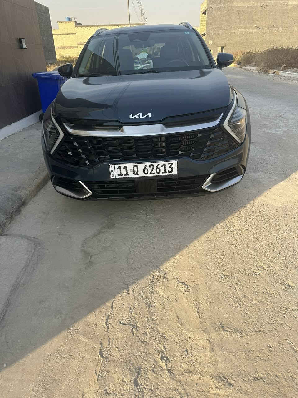 السلام عليك للبيع كيا سبورتج 2023
حجم المكينه : 1600 تيوبو + نظام هايبرد     
             ماشيه : 42 الف ميل   
           الايرباك : سليم مطاك ولا ايرباك 
              الضرر : سرقه بنيد مبدل ومصبوغ فقط  

 
           
#المواصفات
1. شاشه كبيره
2. بصمه
3. شحن وايرليس
4.تشغيل عن بعد 
5. كامرا
6. رادارات جانبيه
7. رادار امامي
8. لايتات لد 
9. بكلايت لد 
10. كشنات جلد
11.هيترات بالكشنات
12. ويل كب 
13.اشاير بالمري
14.كيجات دجيتل 
15. قطعتين تبريد 
16. تبريد بيانو 
17. تحكم 
18. نظام سبورت ايكو عادي
19. فور ويل 4x4
20.ايقاف ذاتي اوتو ستوب
21.حساسات خلفيه
22. اوتو هولد 
23. نظام منحدرات 
24. كشن السايق كهرباء
السعر:215
العنوان:بغداد/الدورة
للاستفسار:***********
