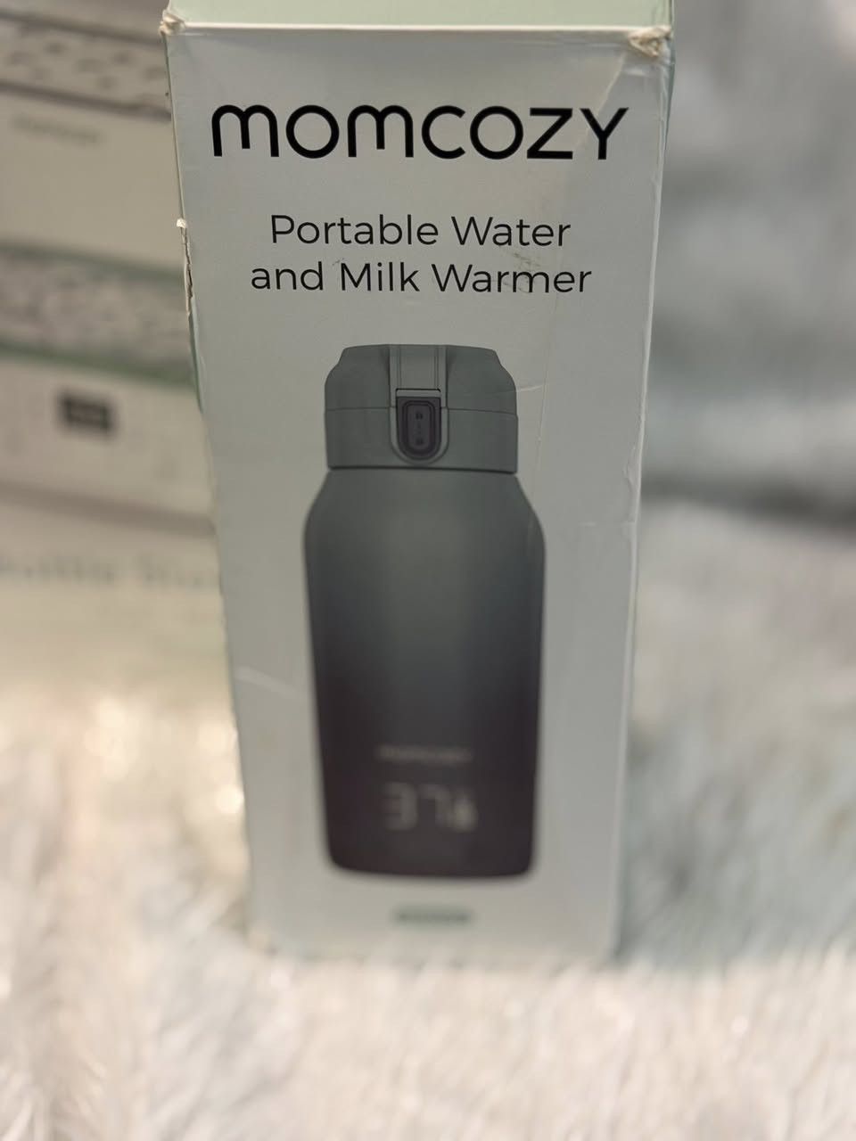 🎀👶  للأمهات الجدد! 👶🎀
ماركة Momcozy الأصلية 💎

✨ المجموعة تشمل:
📹 شاشة مراقبة أطفال 5 إنچ (Dual-Mode Smart Baby Monitor)
📱 مراقبة عبر الشاشة أو الموبايل
🌡️ قنينة تسخين ذكية بدرجة حرارة رقمية
🍼 جهاز تعقيم وتجفيف الرضاعات (Bottle Sterilizer & Dryer)

💖 كلشي تحتاجينه لراحة وأمان البيبي بمكان واحد!


**إذا كنت صاحب هذا الإعلان وتريد حذفه لأي سبب، رجاءا أرسل رسالة إلى الدعم الفني**