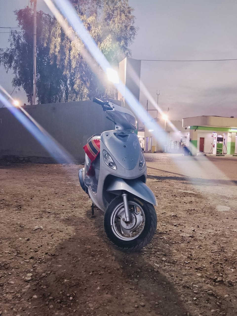 سلام عليكم  بيع مستعجل 
ماكس منغولي  كفاله عمامه محرك برغي مامفتوح 

جيب فتير وتعال افحص كهربائيات شغالله من ولطول الطول 

دراجه مال. ربه علئ ايدي ختم واحد كفرات ابلادي تايرات جديد  بنزات وره كدام شغاله مكان الدراجه بابل حله ابو غرق 
السعر 550
هاذ رقمي‏‪0787 059 9423‬‏
