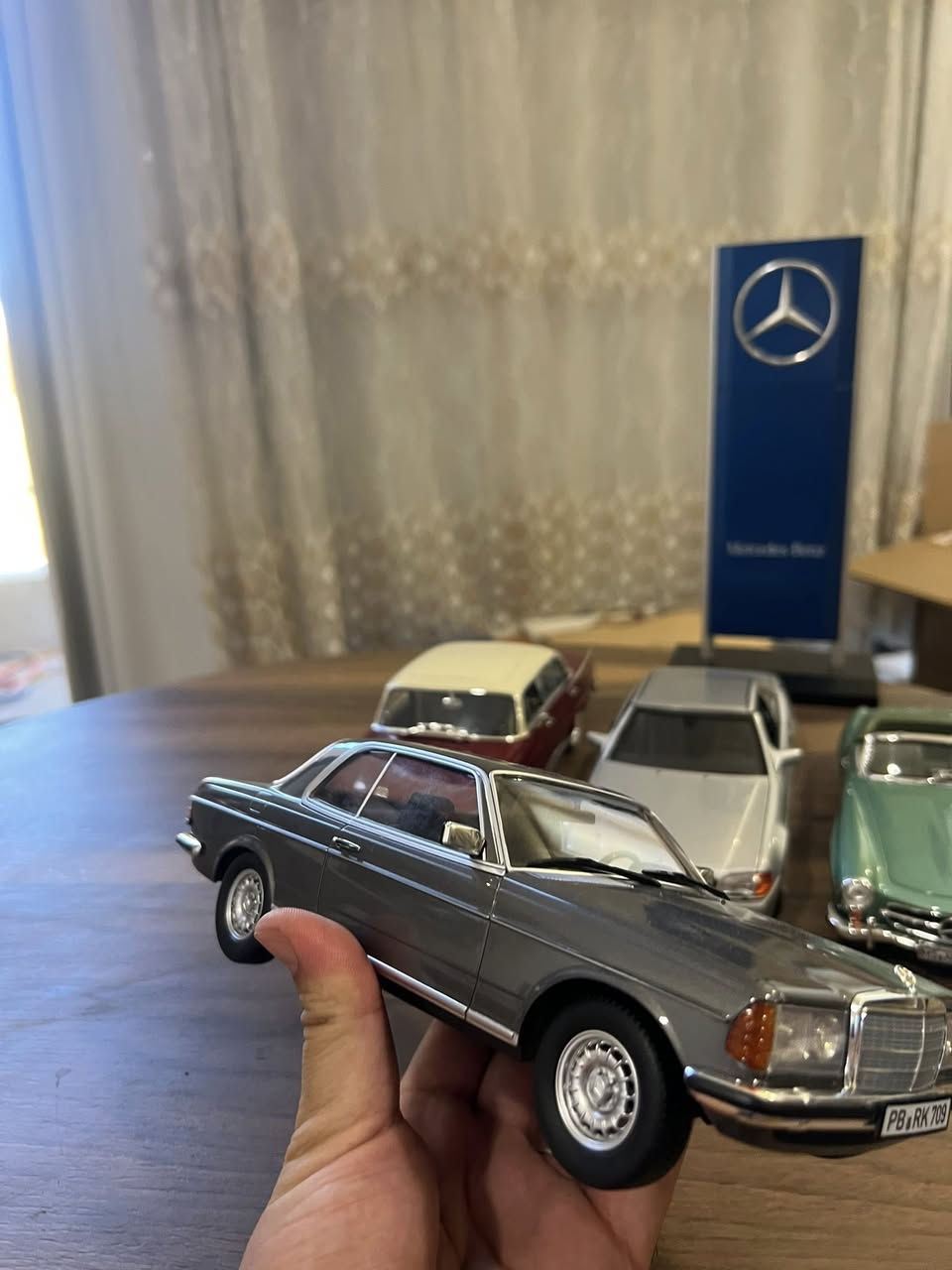 مرحبا اصدقائي
1/18
Mercedes-benz
190sl norev. 85$
500sl norev 85$
280ce norev(ابو جحيل تك باب)85$
220serevell. 75$

القطع بدون باكيت والنظافه مبينه بالصور
الاسعار النهائيه بدون تفاوض 
متوفر توصيل واستلام مباشر


**إذا كنت صاحب هذا الإعلان وتريد حذفه لأي سبب، رجاءا أرسل رسالة إلى الدعم الفني**
