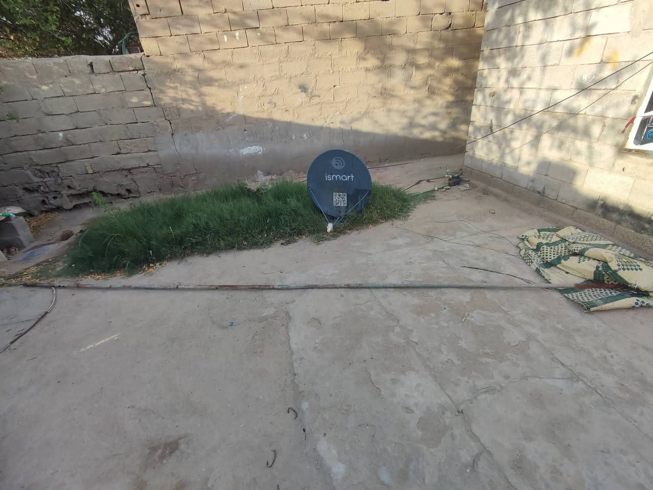نانو  للبيع هوه وغراضه فقط بدون راوتر  وبوري 5 امتار قوي كلش شراي يجي خاص


**إذا كنت صاحب هذا الإعلان وتريد حذفه لأي سبب، رجاءا أرسل رسالة إلى الدعم الفني**