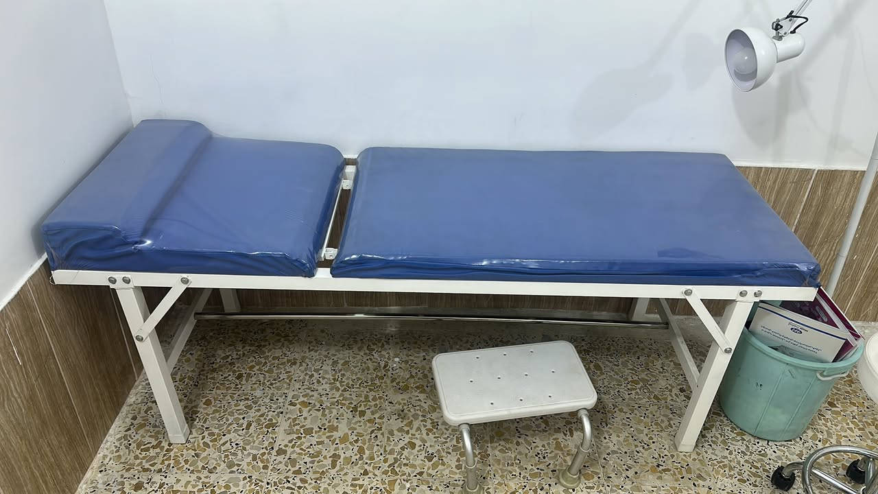 للبيع التواصل خاص وبسعر جدا مناسب
سدية فحص مرضى

لامب فحص عدد 2

ستاره فحص ابيض اللون

ستول ابيض متحرك

درجات  صعود للسدية

كرسي متحرك عدد واحد 

كرسي استقبال عدد 2
***********
