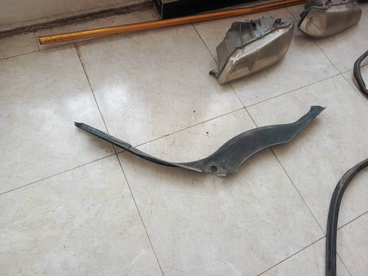 السلام عليكم اخوان غراض بيجو وسمند للبيع كير ومحرك جدد نعومه فول وشرط علفحص هاوزن كشنات كفرات اي شي تحتاج سياره كامله تحويره كامله 14 هم موجوده اخوان اليحتاج شي الرقم بي وات ساب لحد يدخل خاص*********** مكان بغداد الشعب ماعندي توصيل
