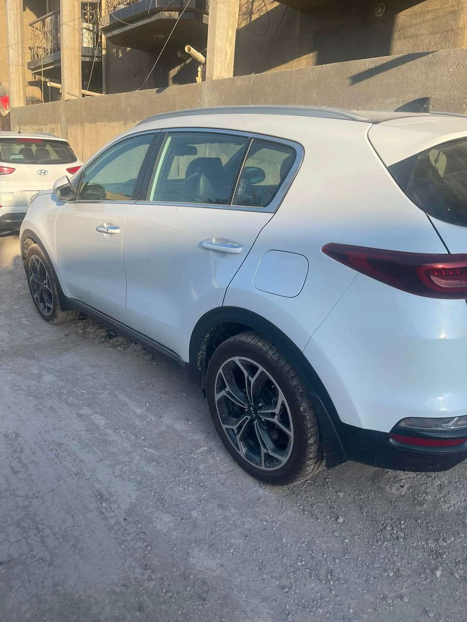 سبورتج 20 خليجي البيع سياره فقط بارد موضع بل سونار عارضه 220 وبيه مجال الساره جواه تخم تاير صدر خير من اللله فول مواصفات تفاصيل اكثر اتصل ***********  الكورة بي وتساب فقط ***********
