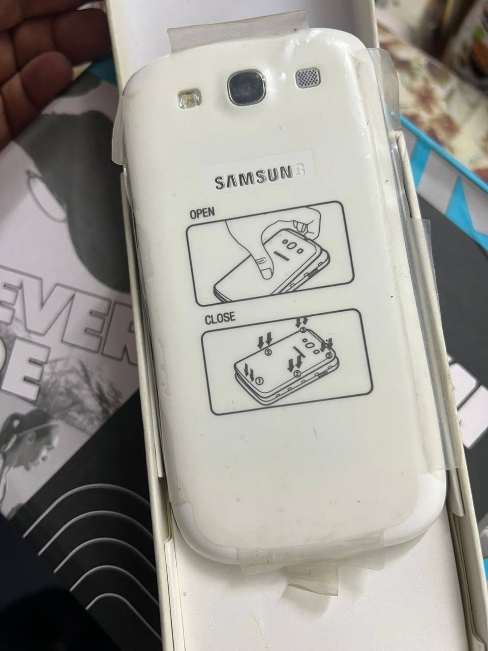 اس 3 جديد كارتون وملحقات كامله للبيع فقط السعر 50 الف اسعار ثابته مكاني بغداد الحريه او ساحة عدن *********** وتساب فقط بغداد, العراق
