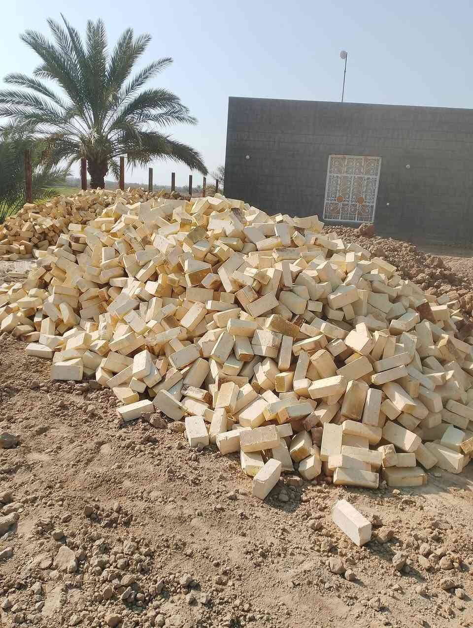 يتوفر طابوك معامل الشوملي درجة أوله وبسعار مناسبة العادي والجمهوري اتصل او تدلل ***********/***********
