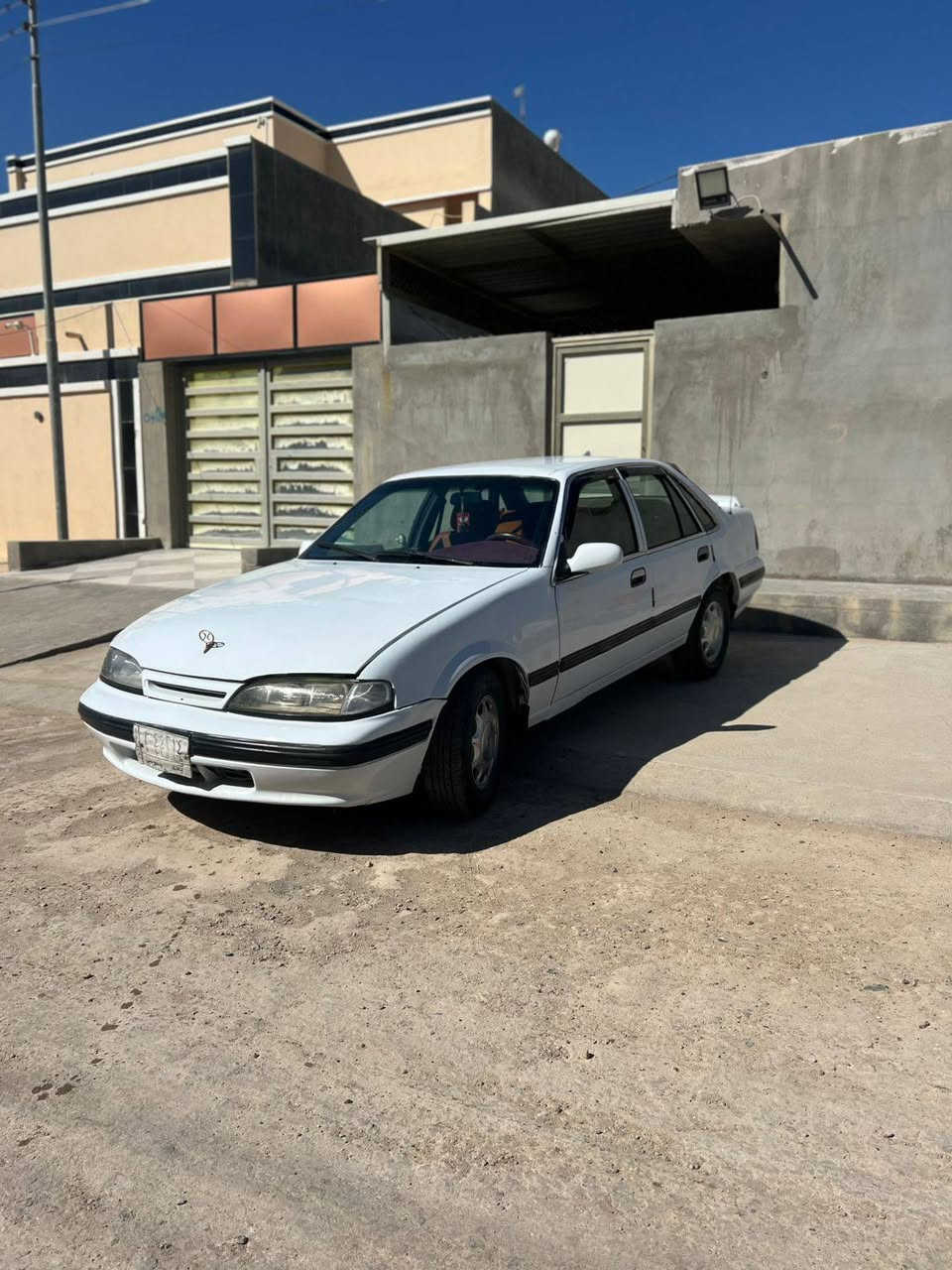 السلام عليكم للبيع برنس موديل 95 رقم بغداد مشروع وطني تحويل 
ثاني يوم صبغ جماليه لا طخه ولا معجون مكينه وكير شرط خويس مابيه تخم تاير جديد السعر 38 وبيها مجال بسيط مكان الفلوجة (***********)
