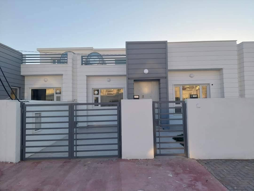 خانووی مامۆستایانی کەلار بۆ فرۆشتن بە شێوەی نەقد لەسەر باخچە ڕووکن گەورە 241م۲ 
ژم***********
***********
https://www.facebook.com/share/186uvR9nr4/
