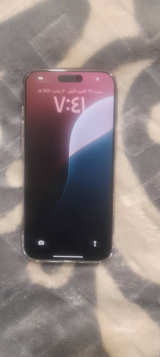 ايفون 16 برو ماكس ذاكره 256   بطاريه 99% مكفول 100% جهاز بدون ملحقاته للاستفسار ***********
