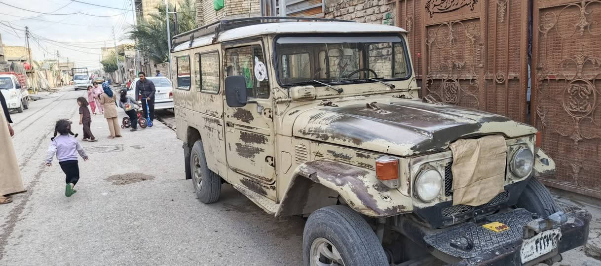 السلام عليكم
لاندي كروز عكرب
موديل 85 
كشر بدون صبغ 
مكينه كيه بنكو 
تخم تاير جديد 
رقم بغداد صدامي شرط التحويل 
***********
