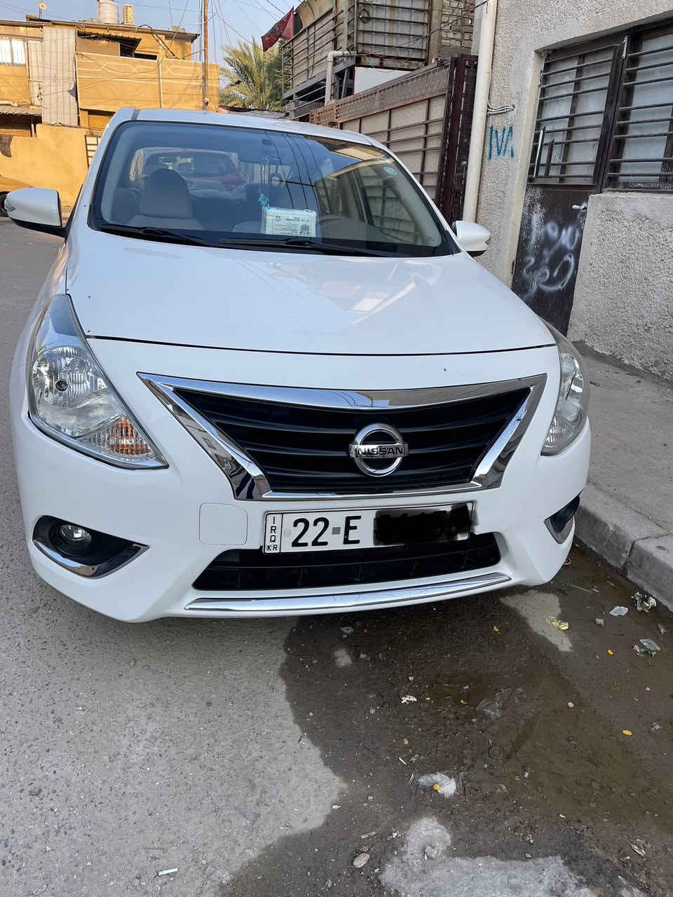 السلام عليكم للبيع نيسان صني 2023 مكفوله من صبغ والضربه ماشيه 36 حقيقي مواصفاتها : محرك 1500 يدات نيكل شاشه كامره تحكم ستيرين 4 جام كهرباء تبريد قطعتين السياره جاهزه وماناقصه اي شي السعر 124 وبي مجال للستفسار الاتصال ***********
