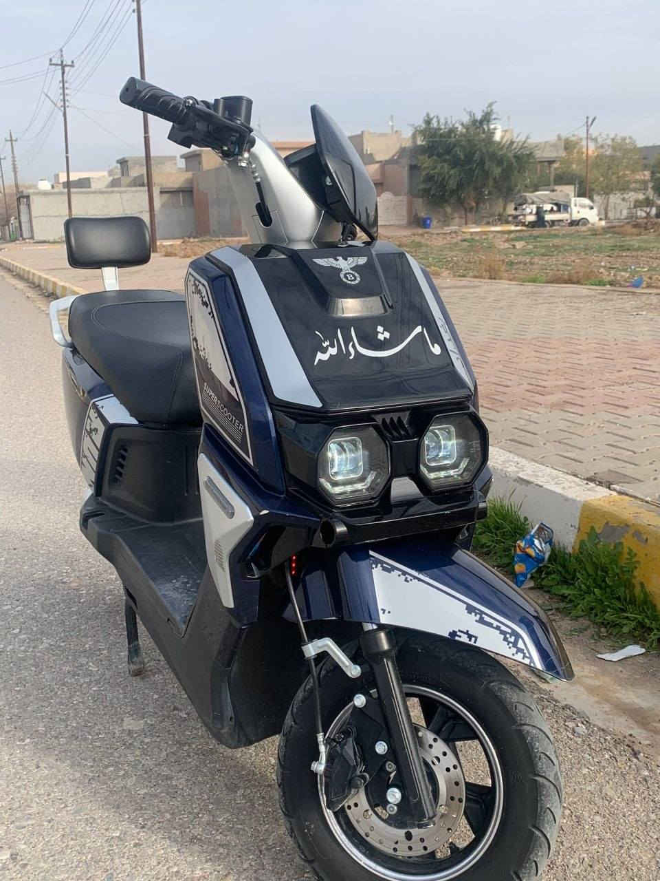 السلام و عليكم
دراجة شحن بوليس أم عيون  للبيع 2026 

نظيفة باتريات جدد فول فول مواصفات  كفرات جديد  وبي مجال 3نمر سرعة بريكات جديد السعر 750 مكاني ديالى السعدية 

رقم موبايل ***********
