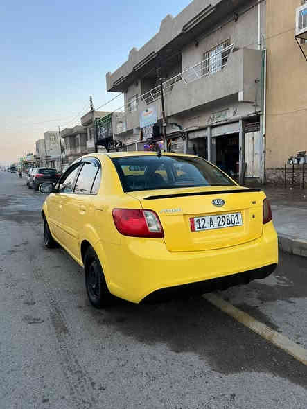 كيا ريو برايد 2010
جاملغ الكدام مبدل و القديم موجود عندي بي طخه وبيها معجون خافيف مال تكسي
دواخل شرط شركه
غرامات وهيئه مصفره باسمي
محرك شويه صرف السياره ناعسه وتريها كلش حلو
السعر 100ورقه
***********
