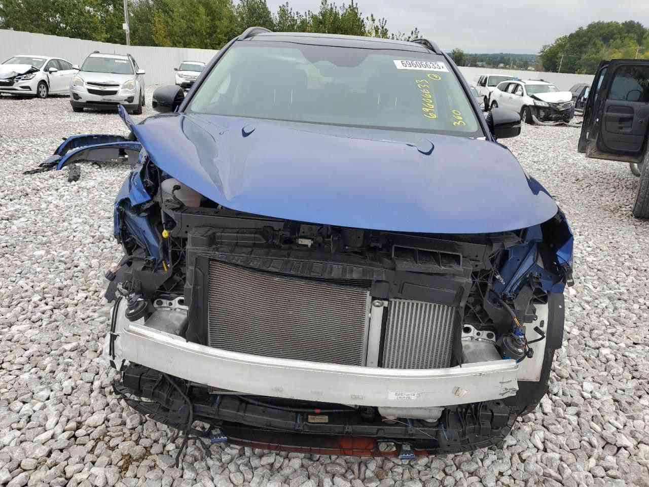 ..•
السلام عليكم
كيا سورنتو امريكي Sx
 رقم وهزه جديده
السياره ماشيه mi ٣٠
موديل 22فول الفول
حادث جاملغ امامي بولبنيد بارد بدون ارباك كلشي موضح وصور الحادث مرفوقه مع المنشور
اي ارباك ما طاك بيه بدون ايرباك
1. محرك 2500 تيربو
2. كير 8 نمر
DCT كير .3
4. بانوراما
5. بصمة : تشغيل - ابواب - صندوك
6. صندوك كهرباء
كراسي كهرباء وجلد وكراسي تدفئه 
تشغيل عن بعد  
ويا اسود لايت عدسات 
رادار ونقطه عمياء وتحديد مسار 
شاشه جبيره 
كامرا ابلاديه 
هندبريك بصمه اوتو هولد ثلاث انظمه قياده  
شاحنا لاسلكي مخارج طاقه تايبسي 
 سبعه راكب ابلادي. 
ثلاث قطع تبريد 
تبريد منفصل وشاشه تبريد 
السياره فول وبيه صبغ جاملغ امامي  ايمنا بدون دواخل وربع البنيد صبغ فقط السياره كلش جديده وبسمنه  رقم بغداد الدولي ومال جناي 
السعر 225 ورقه بيع او مراوس حسب القناعه وىذه امراوس بعد افضل 
*********** 
وسام العبيدي بغداد, العراق
