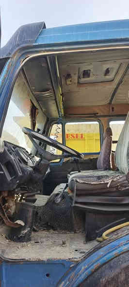 للبيع البي فرنسي موديل 86 مكينه جديده كير 25 اكسن بلادي شاصي مكفول رقم اربيل ستفسار *********** مكان السياره نجف سعر 80 ورقه بيه مجال
