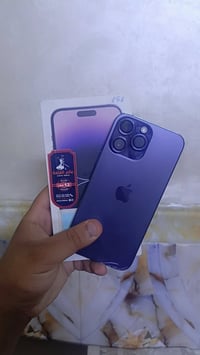 14 برو ماكس شرق أوسط A/AA ذاكره 256  بطاريه 79  كارتونه + كيبل  فقط فط...