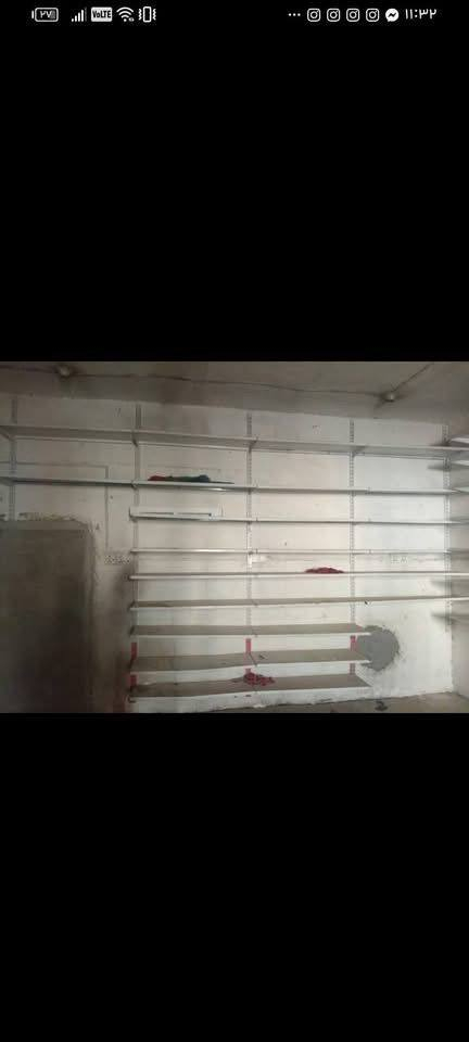 يوجد رفوف للبيع 57وحده بغداد الحريه الدولعي للاستفسار الاتصال على الرقم ***********
