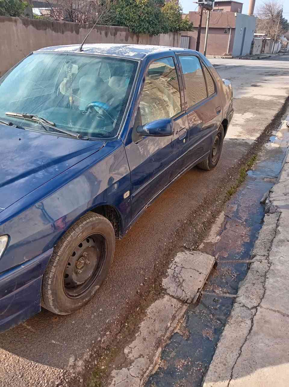 بيجو 306 حره رقم بغدادللبيع السعر ٣٧
***********
