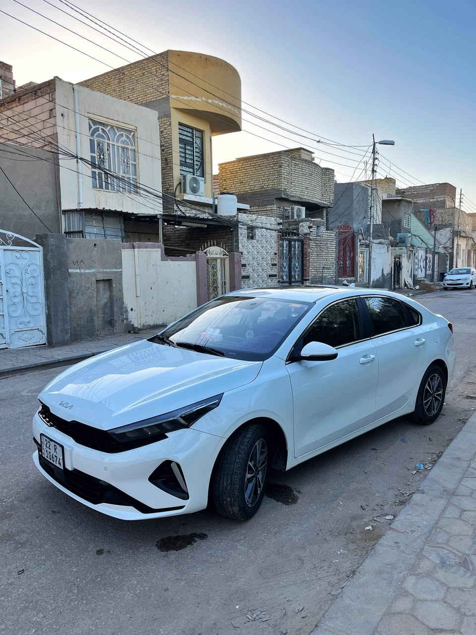 سلام عليكم 
سيارة k3 موديل 2024 كفالة عامة  
ماشية ٢٦ الف سيارة مال بيت 
رقم اربيل وكالة عامة
بصمة / فتحة / اشاير بالمري / اوتو هولد / تحكم ستيرن / كشنات جلد / شاشة 
مكانها نجف 
🛑 السعر 140 وبيها مجال 
للاستفسار الاتصال : ***********
