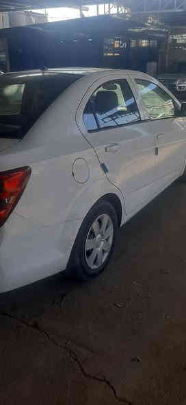 افيو مديل. ٢٠١٧. لبيع السعر  ٨٥ ورق
بيها جملغ الاامامي صبغ فقط  والبقي شرط  

محرك شرط

كير توماتيك  شرط 

كبون بانزين  بيها 
***********
