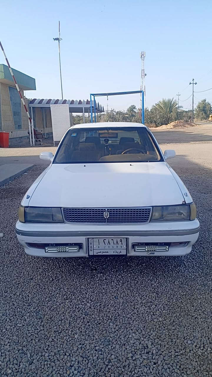 السلام عليكم للبيع سياره مارك تكم كربلائيه مديل 1992 مكفوله من الكصه والضربه وحته من الصبغ العام للمعلومه سياره بيه مكانات صبغ بس ابيع احزام افضل الك كير بل جيس مكينه بيه شويه بس بل كفخ تبين دخانه قليله وتروح حته تنقيص مابيه سياره جديه  غرفه كلش حلوه السعر 48وبيه مجال الاستفسار اتصل وبيك خير وتدلل ***********
