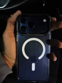 إيفون 17 برو ماكس  جهاز جديد ايسم عدد دورات الشحن 14 07780191555 / قفل...