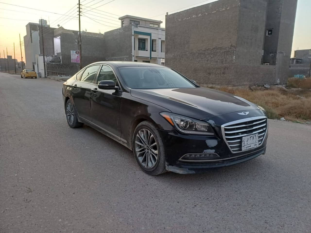 السلام عليكم اخوان للبيع هونداي جنسس موديل 2014 رقم بغداد الماني بسمي شرط تحويل محرك 6 سلندر 3800 سياره فول موصفات سياره بيها حادث وبيعها على حادثه كما واضح بل صور السعر 135 ورقه وبيه مجال لشراي للاتصال بل رقم *********** مكان سياره بغداد بغداد, العراق
