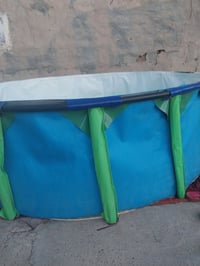 مسبح • عرض ٢م • ارتفاع ٨٠سم