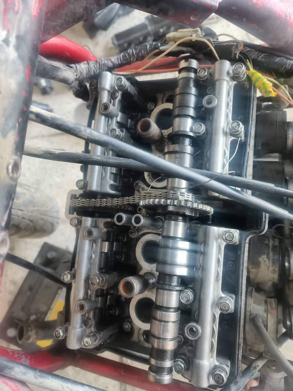 سلام عليكم بانده كرستال للبيع معلكه ولف 4 ابيع كوم حديد تجي تحمل وتروح دراجه اوراقها ضايعه يعني بدون سعر 250 الف قفل قفل مابيها ربع ينزل رقمي *********** متواجد واتساب
